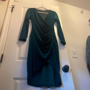 Green long sleeve dress